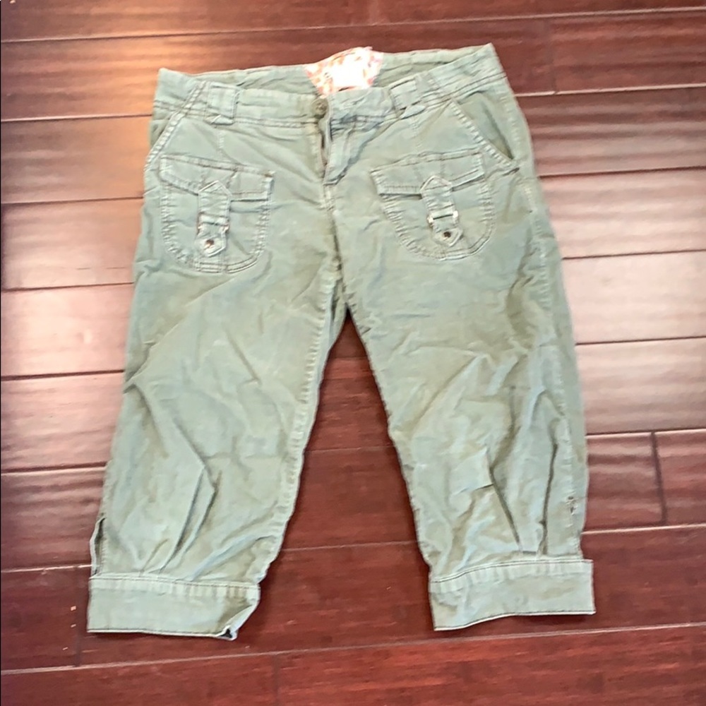 Cute knee length pants